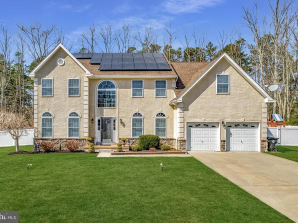 5 High Pointe Rdg, Sicklerville, NJ 08081