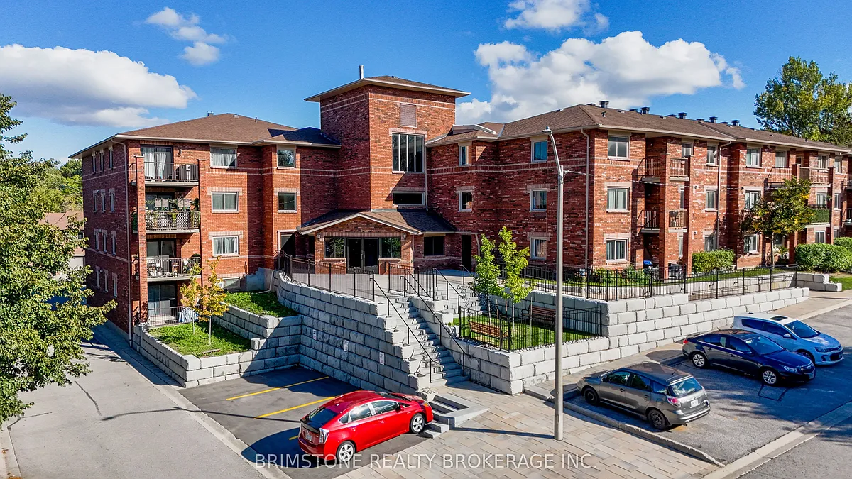 Photo 2 of 37 - 1 Quail Cres #312 - Barrie, ON Building Photo - 1 Quail Cres #312
