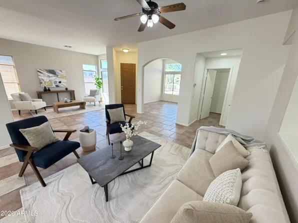 3395 S COLT Drive, Gilbert, AZ 85297