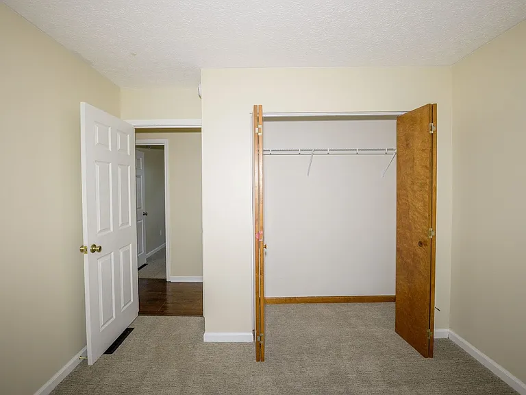 413 Ridgecrest Rd — Photo 13
