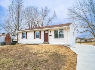 913 Saint Paul Ln, O'Fallon, MO