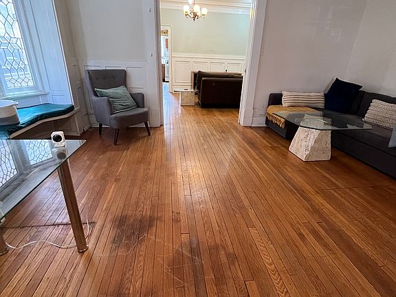 5th image of 4224 Pine St #1/2