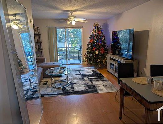 1st image of 4314 NW 9th Ave #4