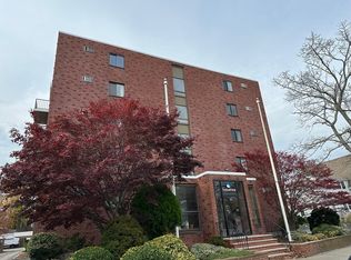 Oceanview Condominiums, Lynn, MA 01902