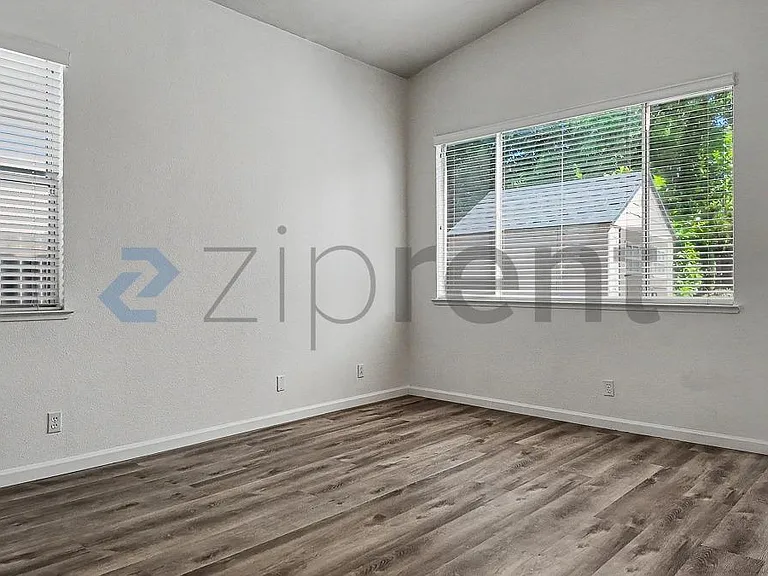1773 Atwell St — Photo 14