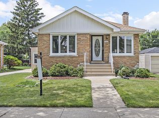 2322 S 7th Ave, North Riverside, IL 60546