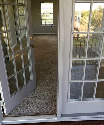 4th image of 5223 Tree Top St