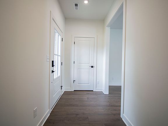 4th image of 2806 Marycrest Dr Lot 66