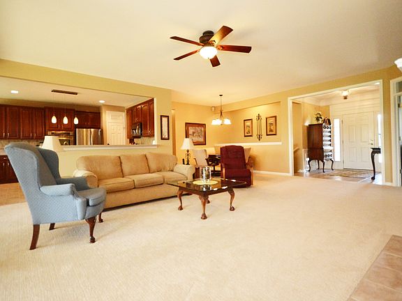 5th image of 505 Honors Ct