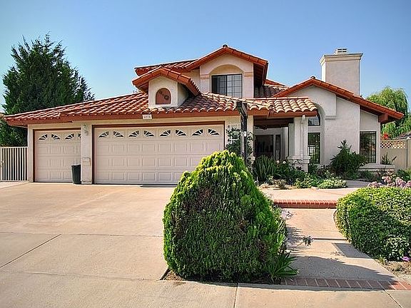 3rd image of 4978 Wildwood Dr