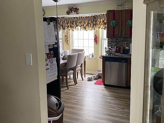 2nd image of 241 E Flagstone Dr