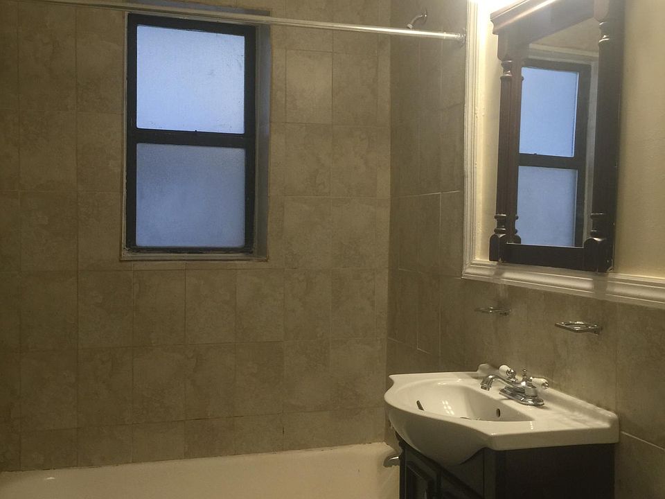 2nd image of 57 Chestnut St APT A4