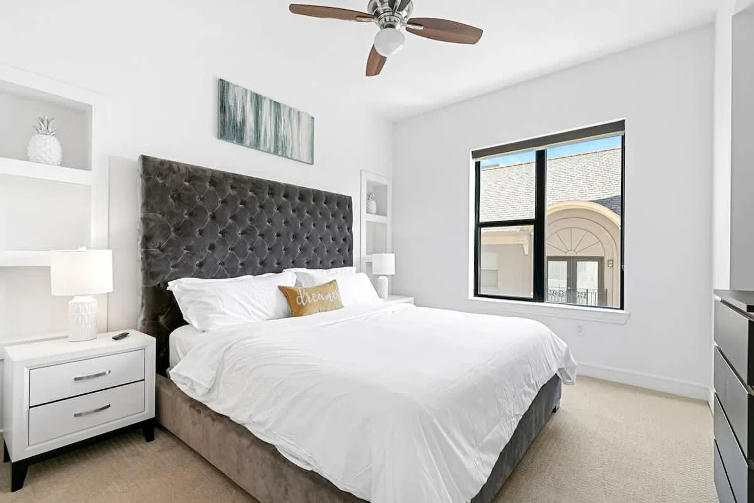 3 bed, 2.0 bath, $8,333 — Photo 4