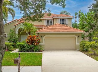 720 Verona Lake Dr, Weston, FL 33326