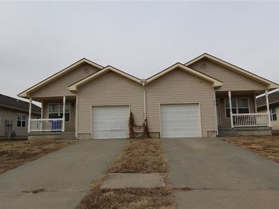 2427 Deerfield Blvd #1, Junction City, KS, 66441