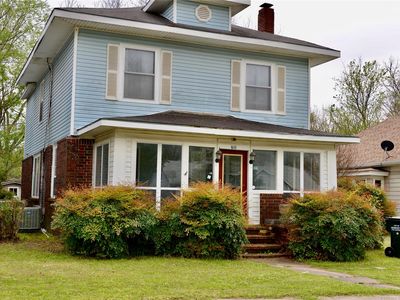 703 W Moore St, Henryetta, OK, 74437