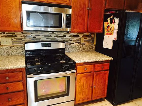 2nd image of 7988 Tinaja Ln