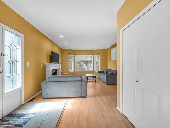 3rd image of 8291 General Currie Rd #15