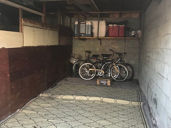 4th image of 50 Wallace St