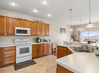 4600 Blaylock Cir #3804, Inver Grove Heights, MN 55076