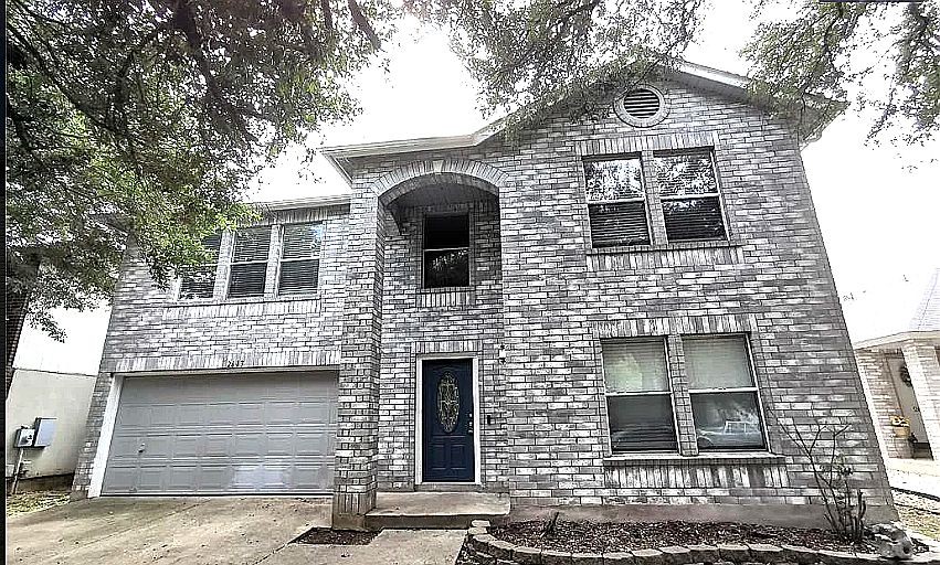 1st image of 2613 Stapleford Dr