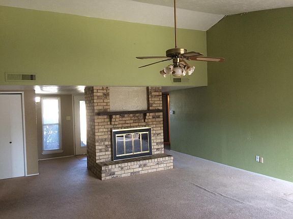 5th image of 333 E Crossland Blvd