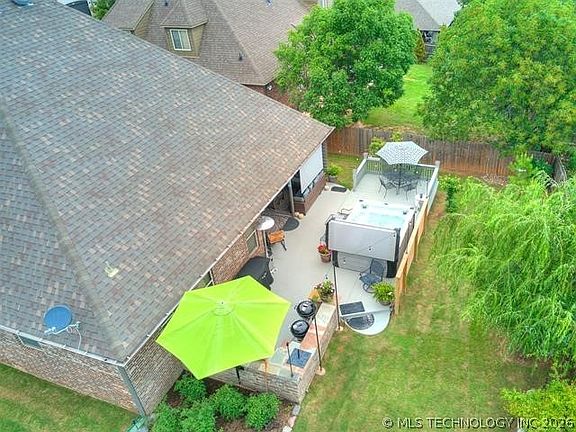 4th image of 2610 E 139th St S