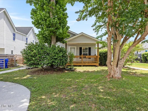 805 Sixth Street S #1, Carolina Beach, NC 28428