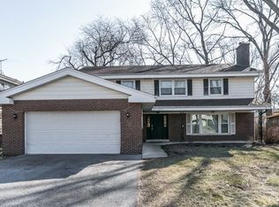 713 Ash St, Flossmoor, IL