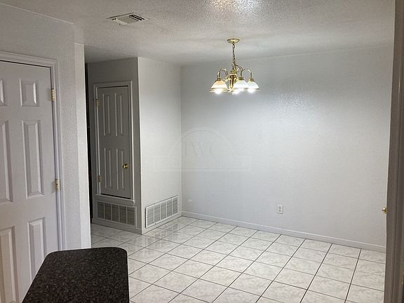 5th image of 3205 Dannen Ct Unit A