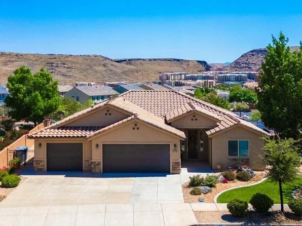 1574 Sugar Plumb Ln, Washington, UT 84780