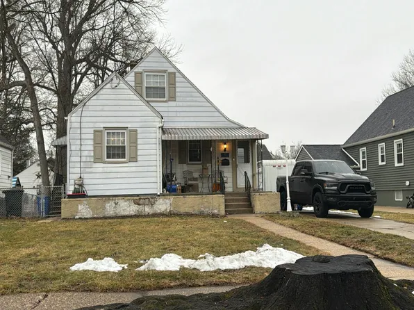 323 Sylvan Ave, Gloucester City, NJ 08030