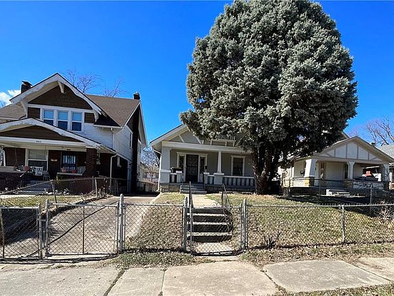 3rd image of 3640 College Ave