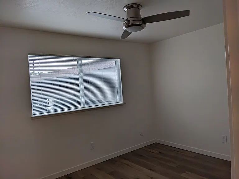 137 Sierra Dr — Photo 37