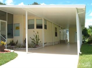 230 Laurelcrest Cir, Valrico, FL 33594
