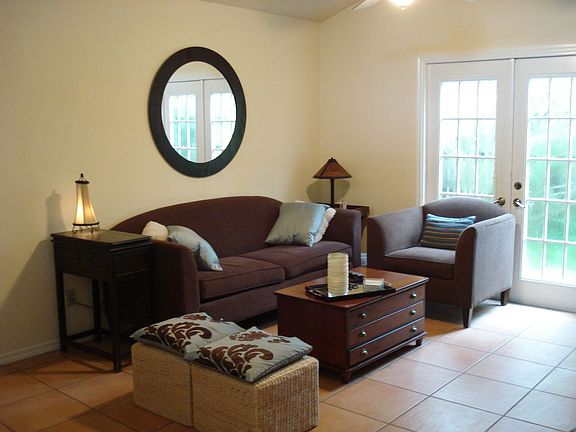 Living room w/French doors