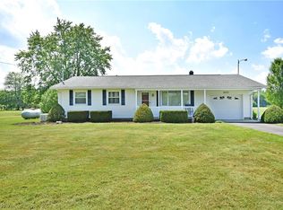 5195 N Park Ave, Bristolville, OH 44402