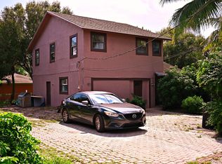 8564 SE Date St, Hobe Sound, FL 33455