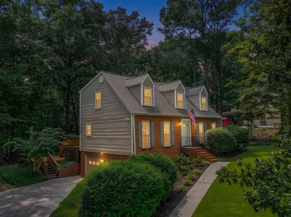 5211 Heatherhedge Cir, Birmingham, AL 35242