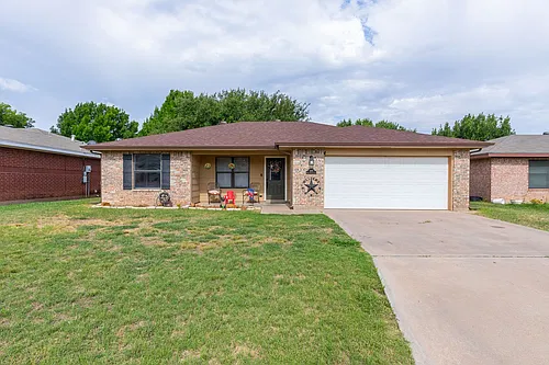 3818 Wake Forest Ln Photo 1