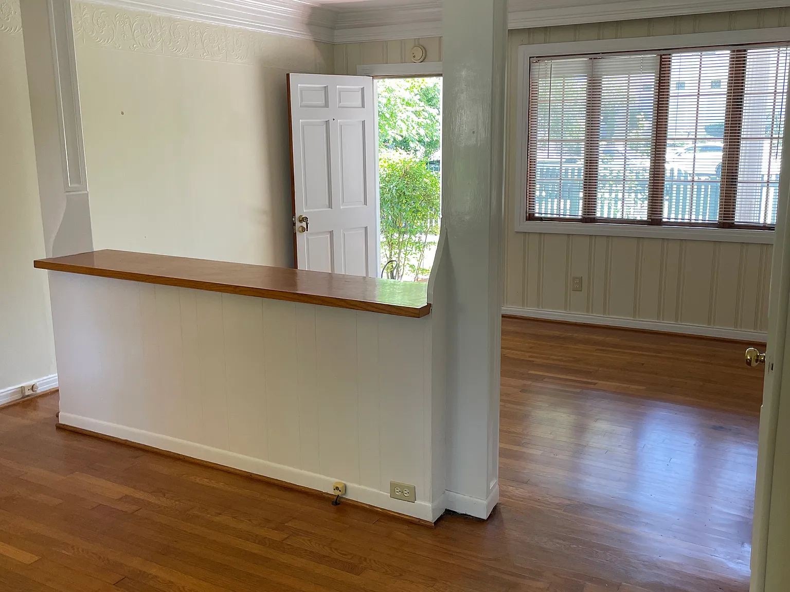 Studio, 550 sqft, $950 — Photo 3