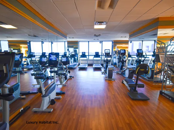 415 East 37th Street image 16 of 30