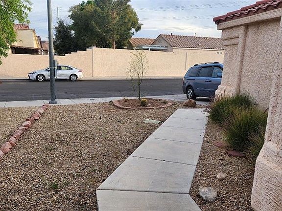 4th image of 7708 Buckskin Ave