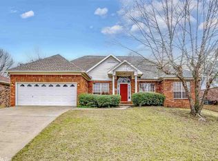 45 Ozark Dr, Maumelle, AR 72113