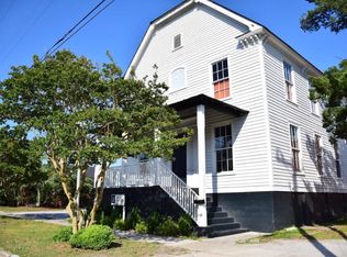 204 Turner St, Beaufort, NC 28516