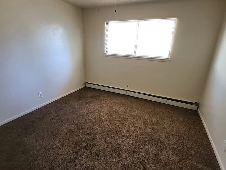 1700 E Long St #1702-1704 — Photo 7