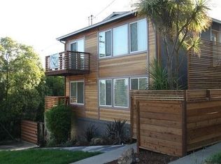 8009 Greenridge Dr, Oakland, CA 94605