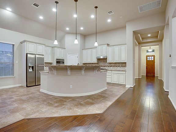 4th image of 6229 Lake Teravista Way