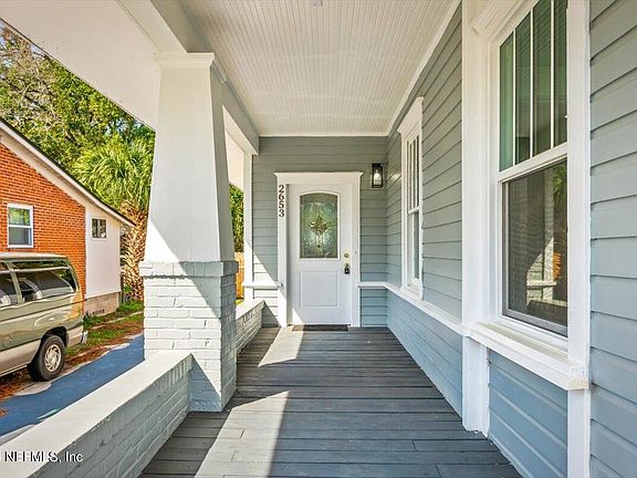5th image of 2653 MYRA Street