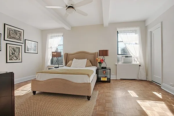 Sold by Corcoran | media 3